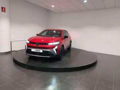 Usado Renault Symbioz Esprit Alpine 94 CV (69 kW) 2025 Rojo SUV