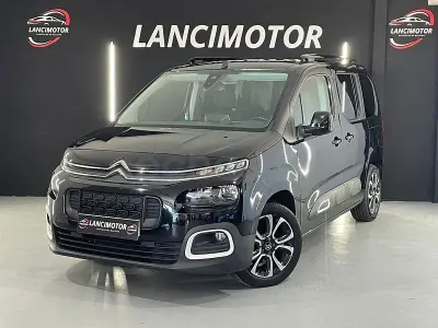 Occasion Citroën Berlingo Shine 130 PK (95 kW) 2021 Zwart MPV