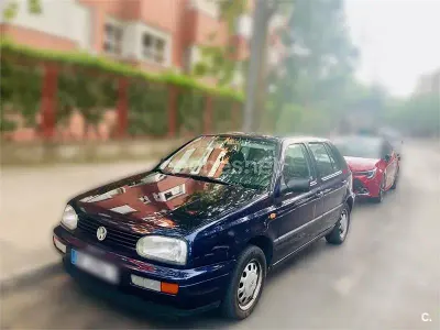Usado VW Golf III 90 CV (66 kW) 1996 Azul Berlina
