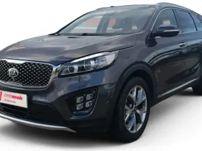 Usado Kia Sorento 200 CV (147 kW) 2017 Gris / plata SUV