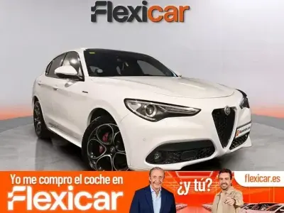 Usado Alfa Romeo Stelvio Veloce 210 CV (154 kW) 2020 Blanco SUV