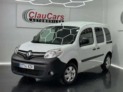 Usado Renault Kangoo 90 CV (66 kW) 2019 Blanco Monovolumen