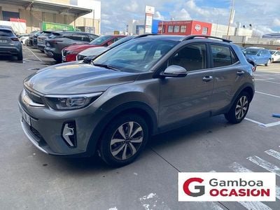 Usado Kia Stonic 84 CV (61 kW) 2023 Gris SUV