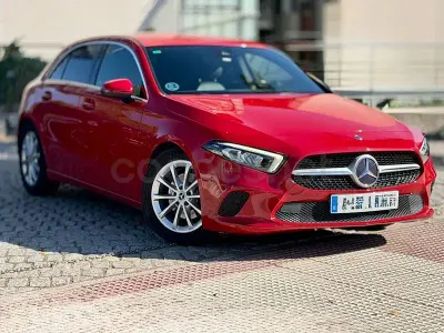Usado Mercedes A200 150 CV (110 kW) 2020 Rojo Berlina