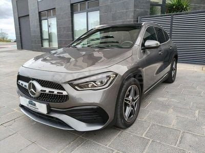 Usado Mercedes GLA180 136 CV (100 kW) 2021 Gris / plata SUV