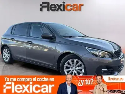 Usado Peugeot 308 Style 130 CV (95 kW) 2020 Gris Berlina
