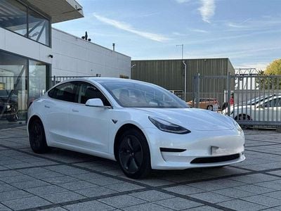 Blanco Usado 2020 Tesla Model 3 Standard Range Berlina | 20.500 € (Precio justo)