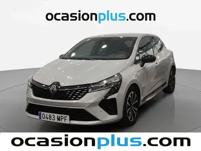 Usado Renault Clio Techno 90 CV (66 kW) 2024 Gris Utilitario