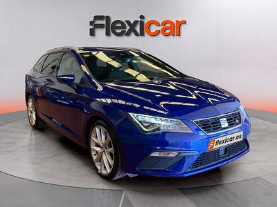 Usado Seat Leon FR 150 CV (110 kW) 2020 Azul Familiar