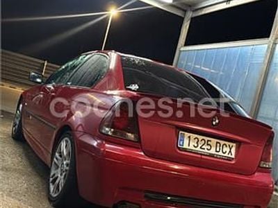 Usado BMW 316 M Sport 115 CV (84 kW) 2004 Rojo Berlina