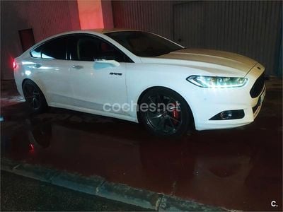 Usado Ford Mondeo Titanium 150 CV (110 kW) 2014 Blanco Berlina