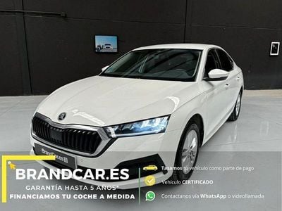 Usado Skoda Octavia Ambition 115 CV (84 kW) 2023 Blanco
