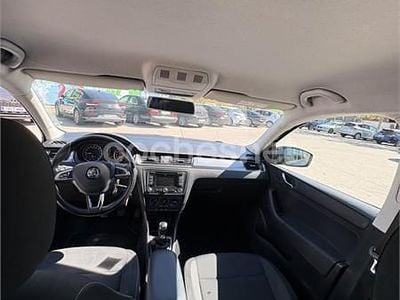 Usado Skoda Rapid Ambition 105 CV (77 kW) 2014 Negro Berlina