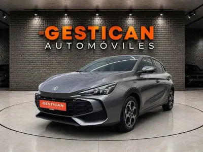 Usado MG MG3 Comfort 195 CV (143 kW) 2025 Gris / plata Utilitario