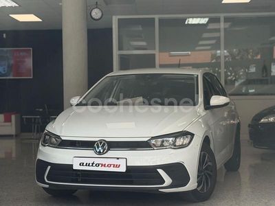Usado VW Polo Life 95 CV (69 kW) 2022 Blanco Utilitario