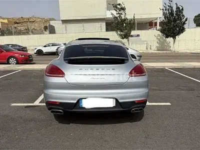 Usado Porsche Panamera 300 CV (220 kW) 2013 Gris / plata Utilitario