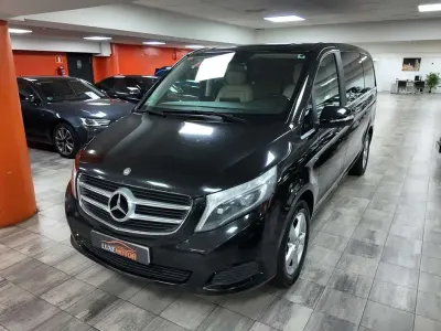 Usado Mercedes V250 Avantgarde 190 CV (139 kW) 2014 Negro Monovolumen