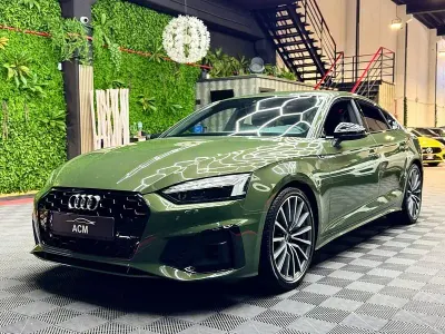 Käytetty Audi A5 Sportback S-Line 150 HP (110 kW) 2021 Vihreä Viistoperä
