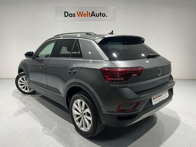 Gris Usado 2023 VW T-Roc Life SUV | 29.400 € (Un poco caro)