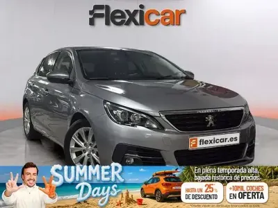 Usado Peugeot 308 Style 130 CV (95 kW) 2020 Gris
