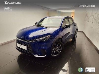 Usado Lexus LBX 136 CV (100 kW) 2025 Azul SUV
