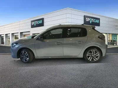 Usado Peugeot 208 Allure 100 CV (73 kW) 2023 Gris Utilitario