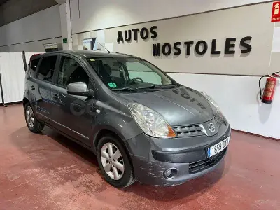 Usado Nissan Note Visia 88 CV (64 kW) 2006 Gris / plata Utilitario