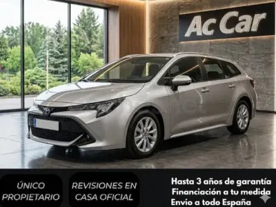 Usado Toyota Corolla Active 140 CV (102 kW) 2023 Gris / plata Familiar