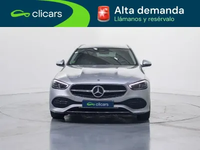 Usado Mercedes 200 163 CV (119 kW) 2024 Gris Familiar