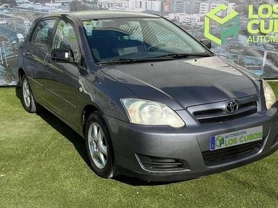 Usado Toyota Corolla Terra 90 CV (66 kW) 2006 Gris Utilitario