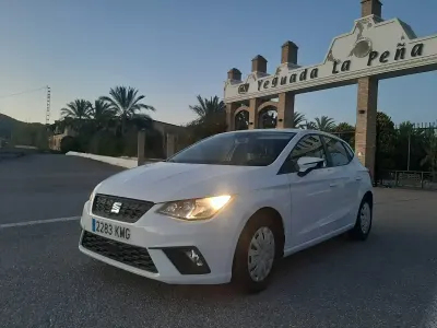 Begagnad Seat Ibiza FR 95 HK (69 kW) 2018 Vit Halvkombi