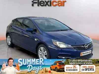 Usado Opel Astra GS Line 130 CV (95 kW) 2020 Azul
