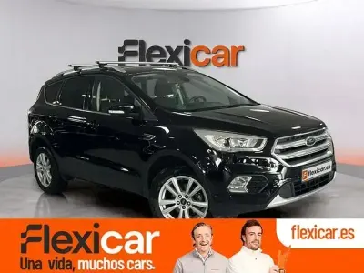 Usado Ford Kuga Titanium 120 CV (88 kW) 2019 Negro SUV