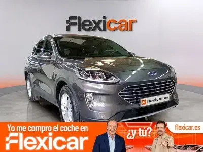 Usado Ford Kuga Titanium 150 CV (110 kW) 2023 Gris SUV