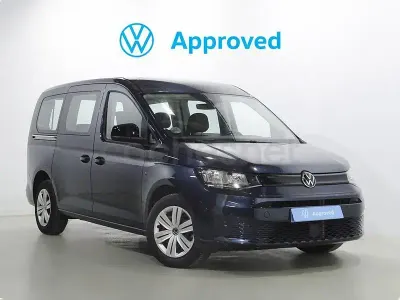 Usado VW Caddy 102 CV (75 kW) 2024 Azul Monovolumen