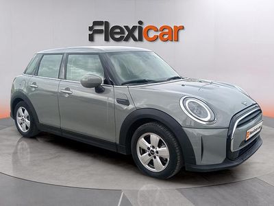 Usado Mini ONE 102 CV (75 kW) 2021 Gris Utilitario