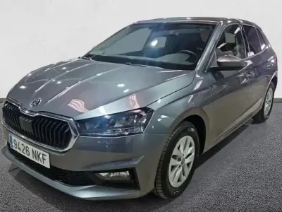 Usado Skoda Fabia Selection 95 CV (69 kW) 2026 Utilitario