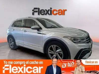 Usado VW Tiguan R-line 150 CV (110 kW) 2021 Gris SUV