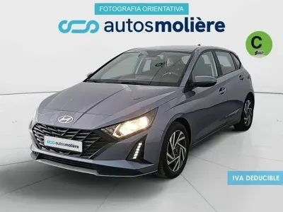 Usado Hyundai i20 84 CV (61 kW) 2024 Azul Utilitario