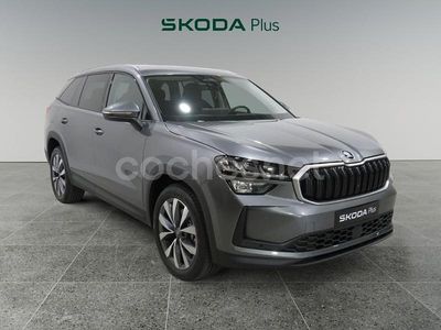 Gris / plata Usado 2025 Skoda Kodiaq Selection SUV | 38.600 € (Un poco caro)