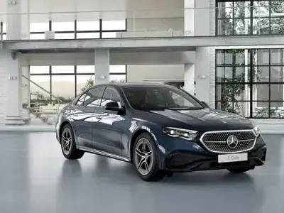Nuevo Mercedes E300 312 CV (229 kW) 2026 Azul Berlina
