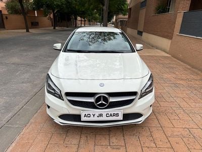 Mercedes CLA200