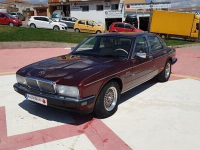 Usado Jaguar XJ6 225 CV (165 kW) 1990 Granate Berlina