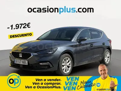 Usado Seat Leon Style 116 CV (85 kW) 2025 Gris / plata Berlina