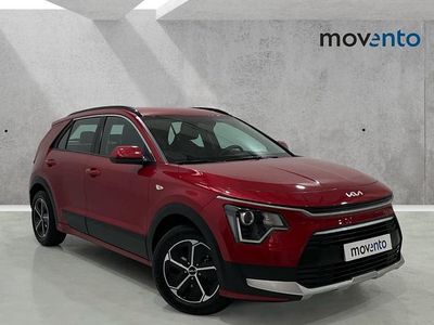 Usado Kia Niro 141 CV (103 kW) 2022 Rojo SUV