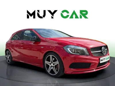 Usado Mercedes A250 AMG line 211 CV (155 kW) 2014 Rojo Utilitario