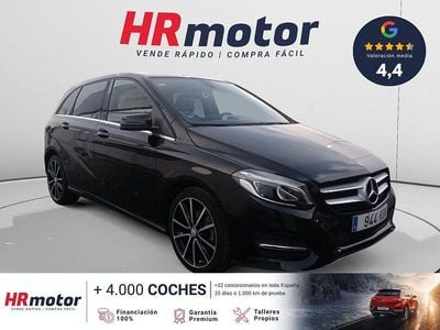 Usado Mercedes B200 136 CV (100 kW) 2018 Azul Monovolumen
