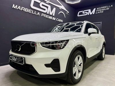 Blanco Usado 2023 Volvo XC40 Core SUV | 28.990 € (Un poco caro)