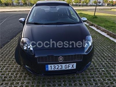 Usado Fiat Grande Punto Sport 120 CV (88 kW) 2008 Negro Utilitario
