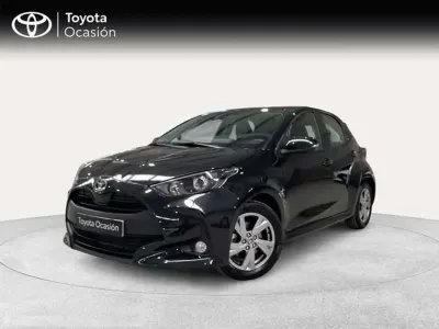 Begagnad Toyota Yaris Hybrid